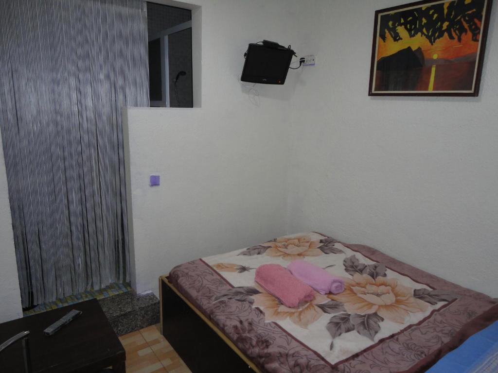 Single Room,1214678407:JPEG